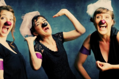 Blog 16 - Las fábulas con moraleja son relatos que enseñan valores por medio de narraciones sencillas. Normalmente, estas narraciones son protagonizadas por animales, cuyos comportamientos representan las actitudes que debemos evitar o imitar. Hemos elegido 10 fábulas cortas con moraleja, ideales para enseñar a los niños (y recordar a los adultos), la importancia de ser gentiles, honestos, trabajadores, astutos, pacientes y con dominio propio.